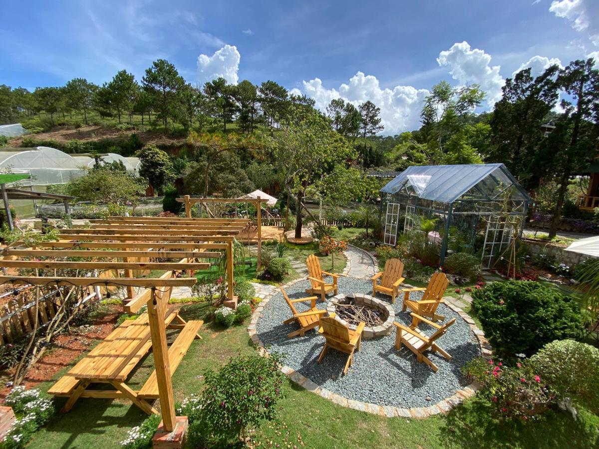 Berry Valley Homestay Da Lat Esterno foto